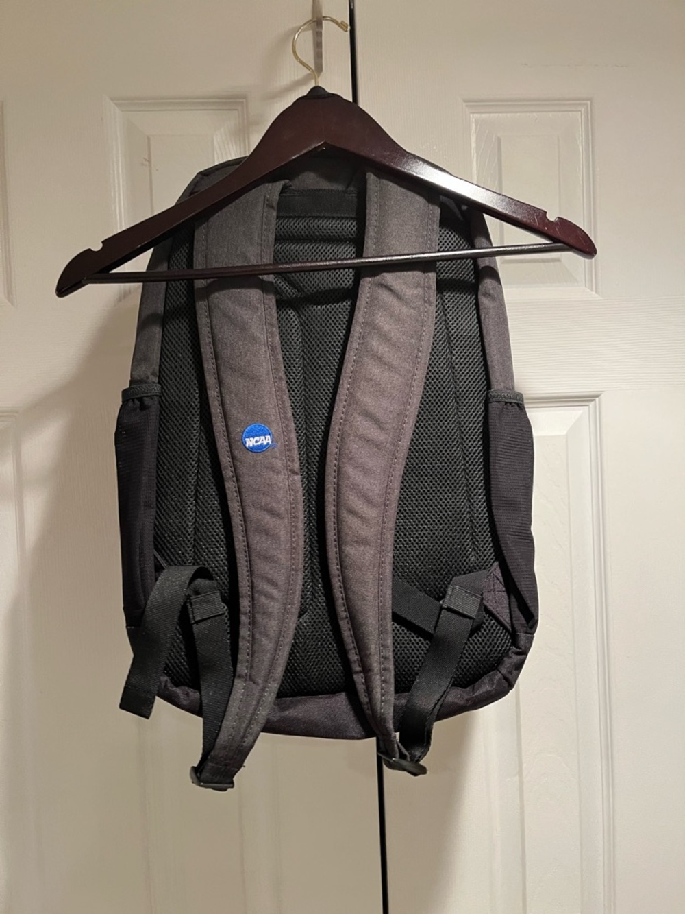 Wilson 2022 Men's and Women’s Final Four backpack | black NWOT - Picture 5 of 6